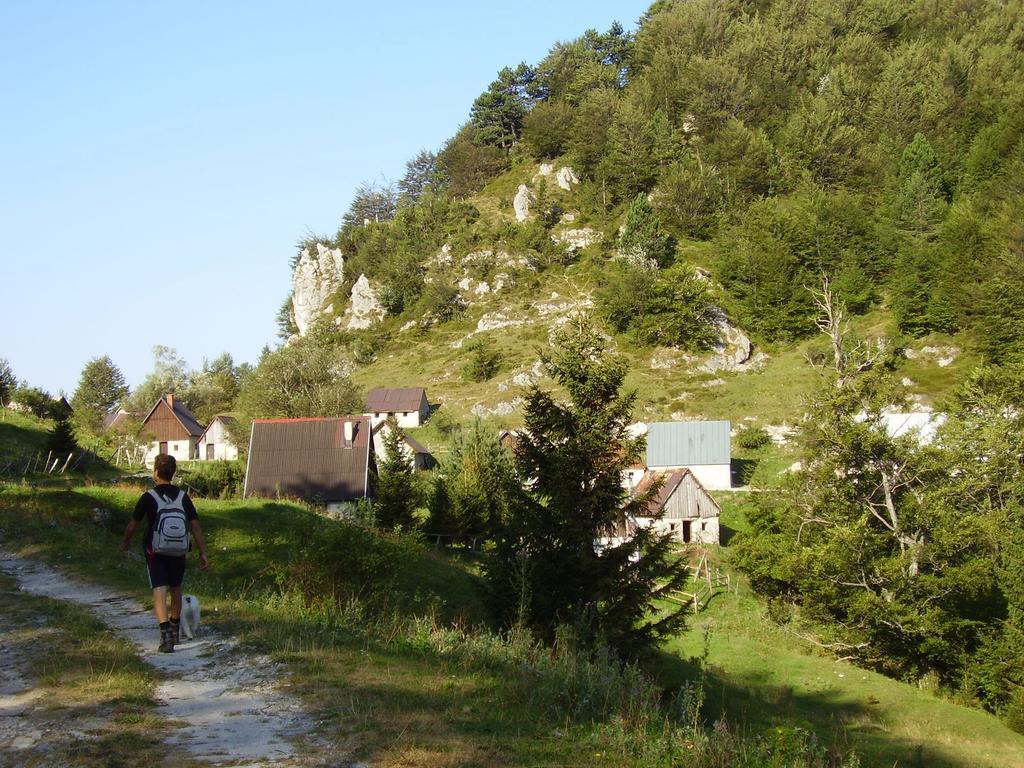 Apartmaji Pr-Gujlu Sela Nad Podmelcem 5220 Tolmin Podmelec Zewnętrze zdjęcie